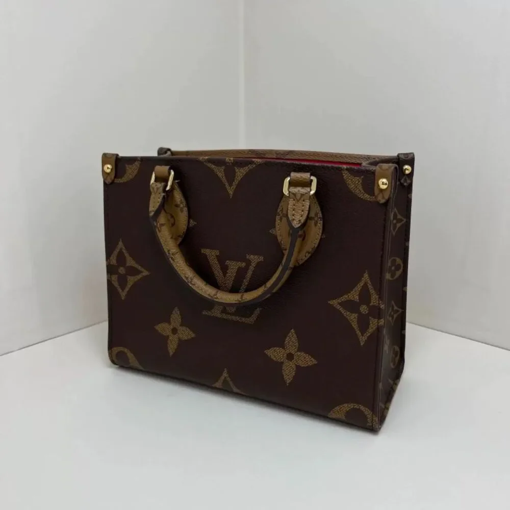 Louis Vuitton Women Pre-Loved Bag Brand New Condition